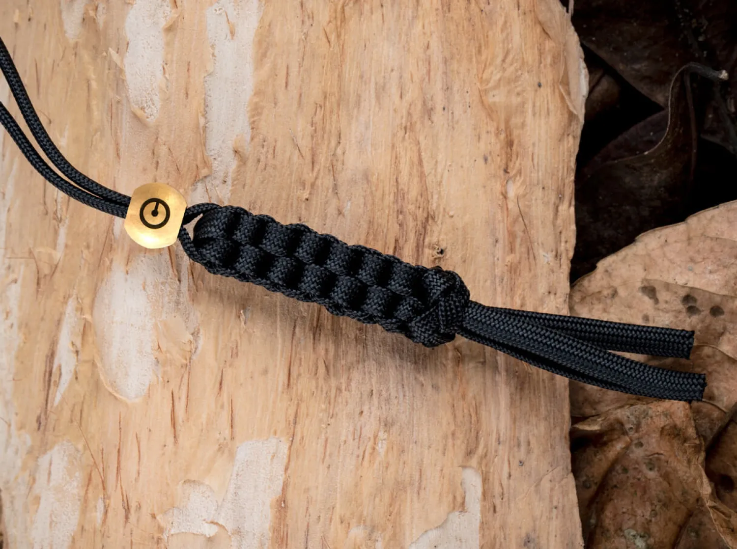 brass_bead_lanyard_ii_giv_3.webp WE Knife Brass Bead Lanyard II Giveaway