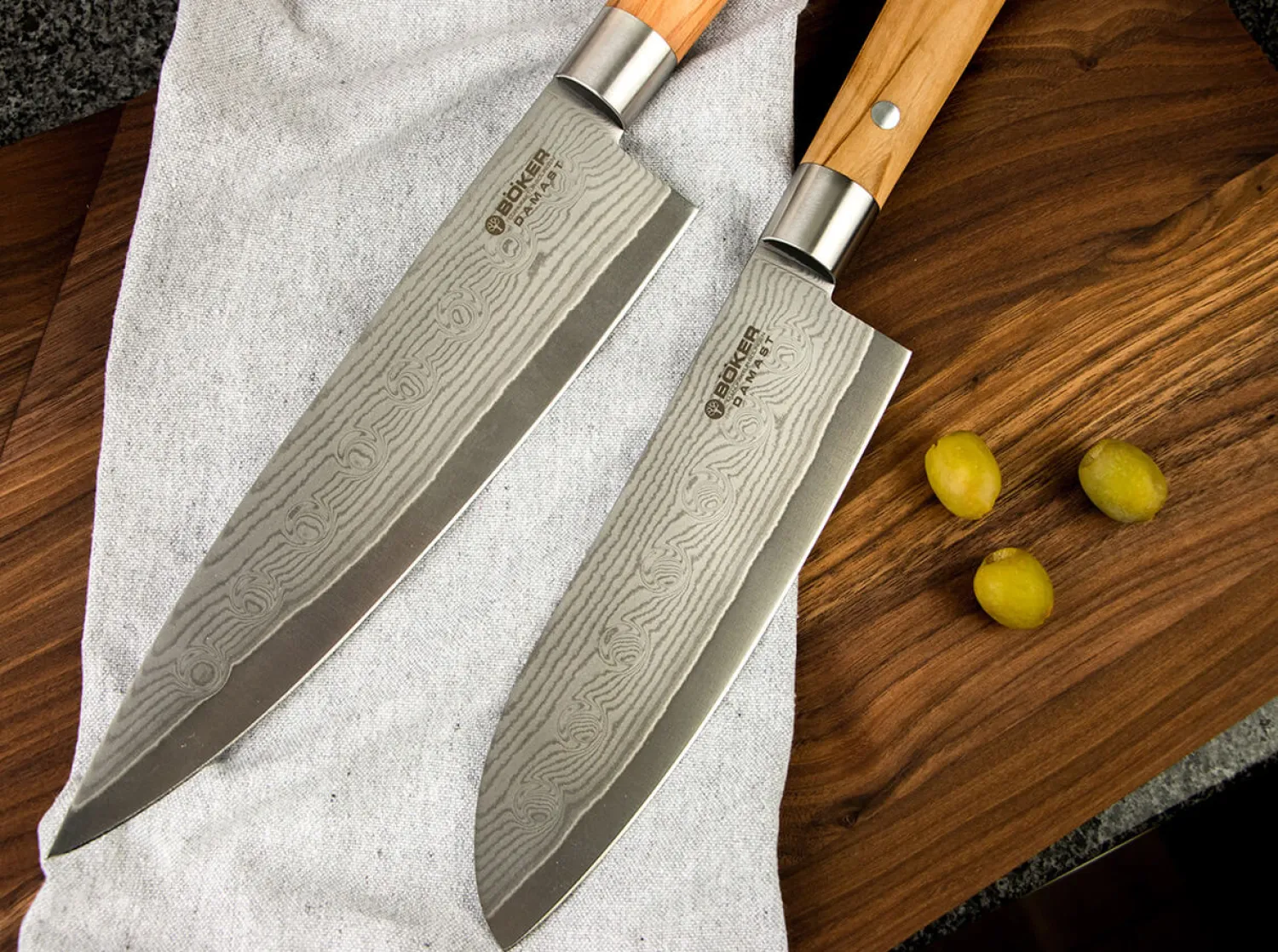 damast_olive_santoku_1-1.webp Böker Manufaktur Solingen Damast Olive Santoku