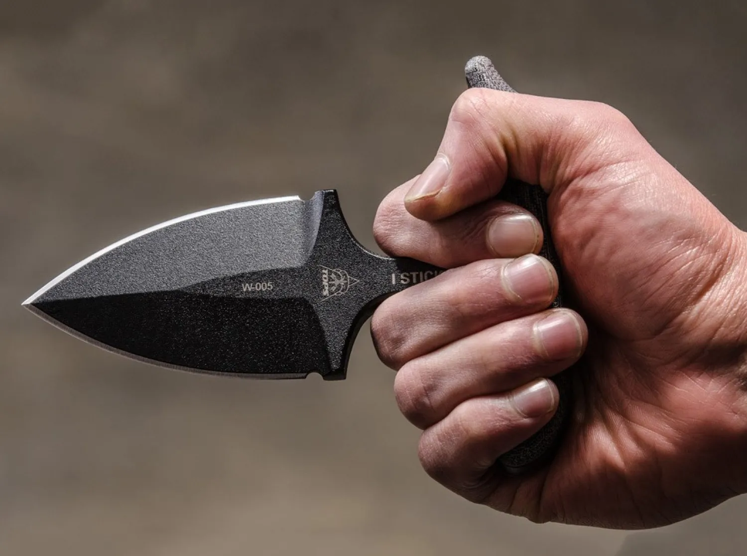 i_stick_2.webp TOPS Knives I Stick
