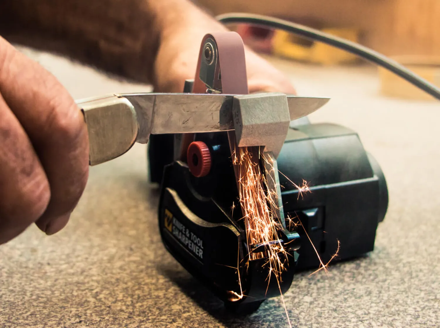 knife__tool_sharpener_uk_4.webp Work Sharp Knife & Tool Sharpener UK
