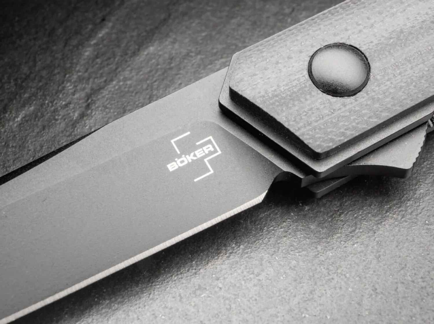 kwaiken_air_g_all_black_2.webp Böker Plus Kwaiken Air G10 All Black
