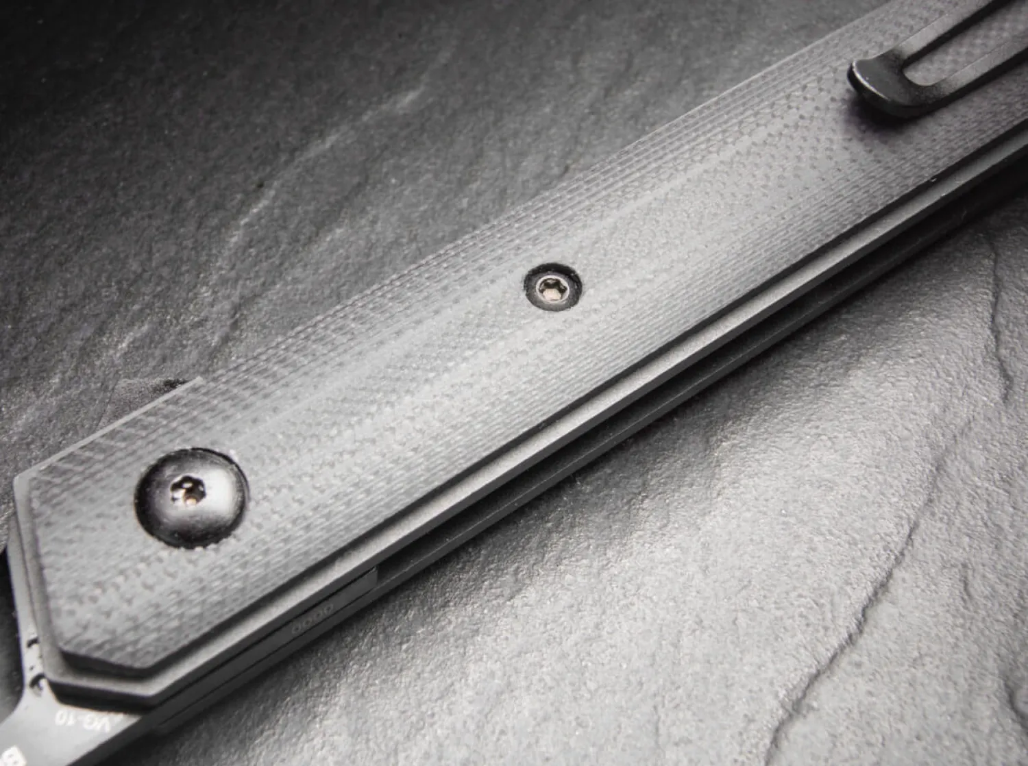 kwaiken_air_g_all_black_3.webp Böker Plus Kwaiken Air G10 All Black