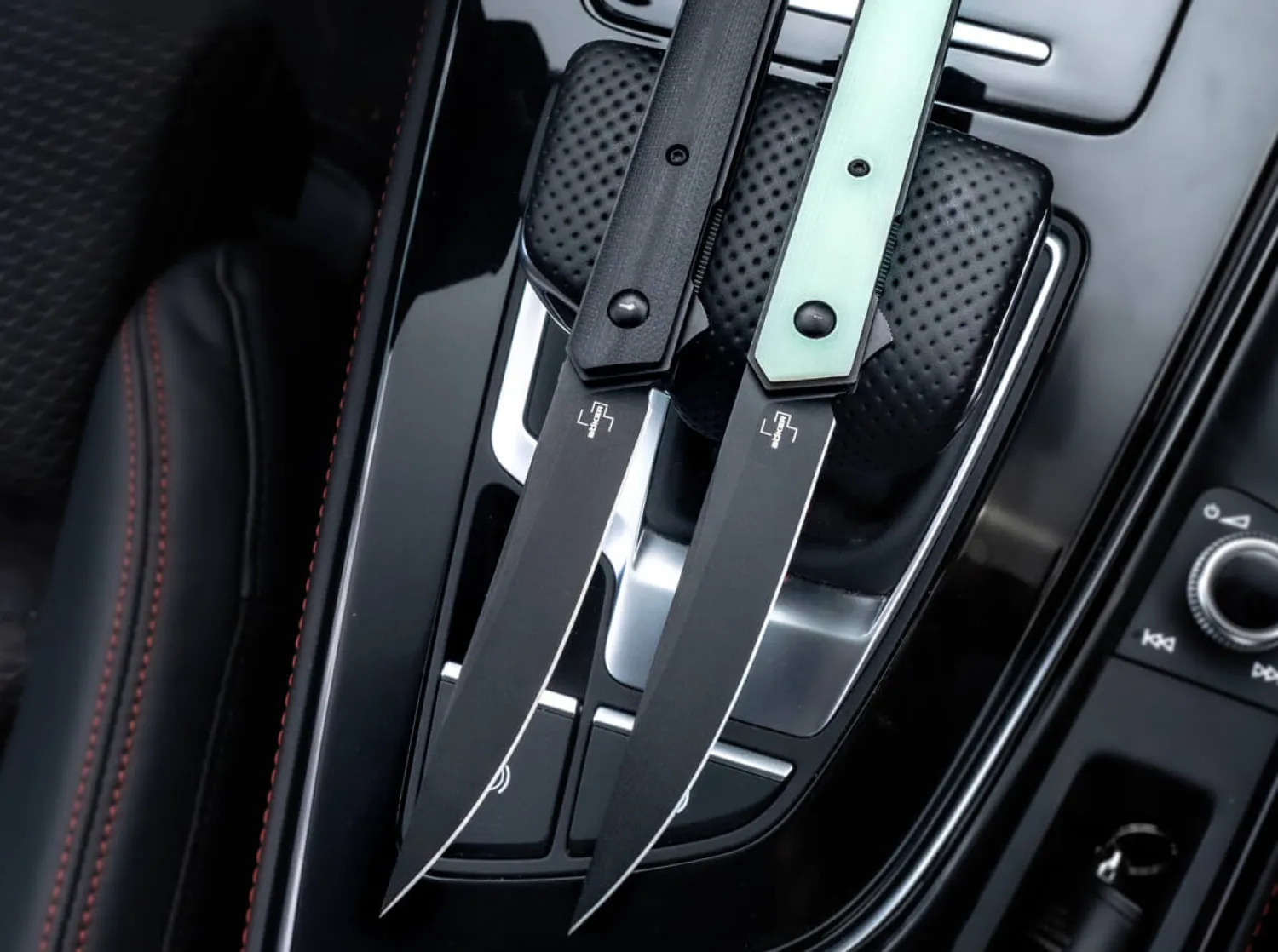 kwaiken_air_g_all_black_6.webp Böker Plus Kwaiken Air G10 All Black