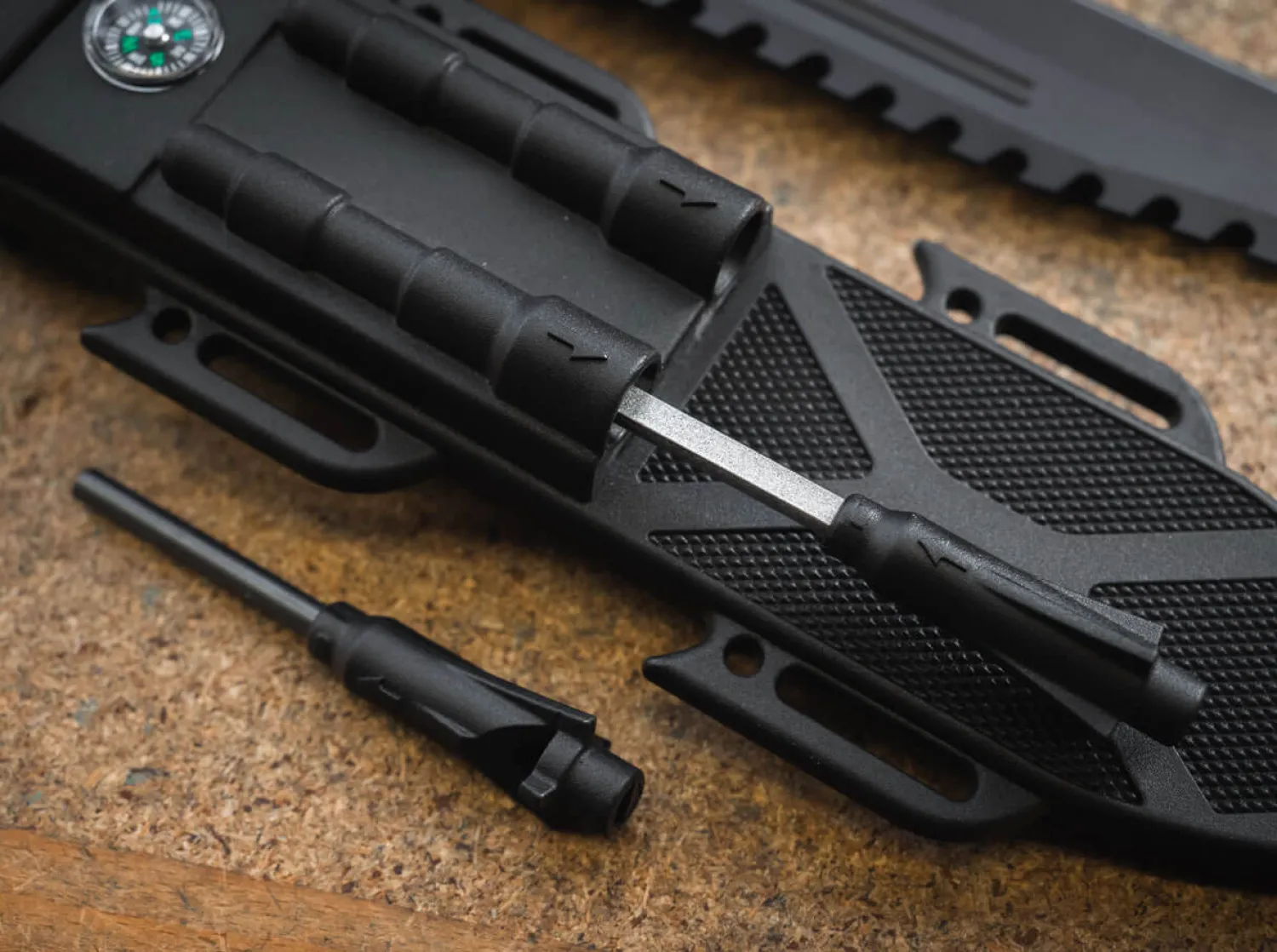mspec_survival_knife_3.webp Magnum M-Spec Survival Knife