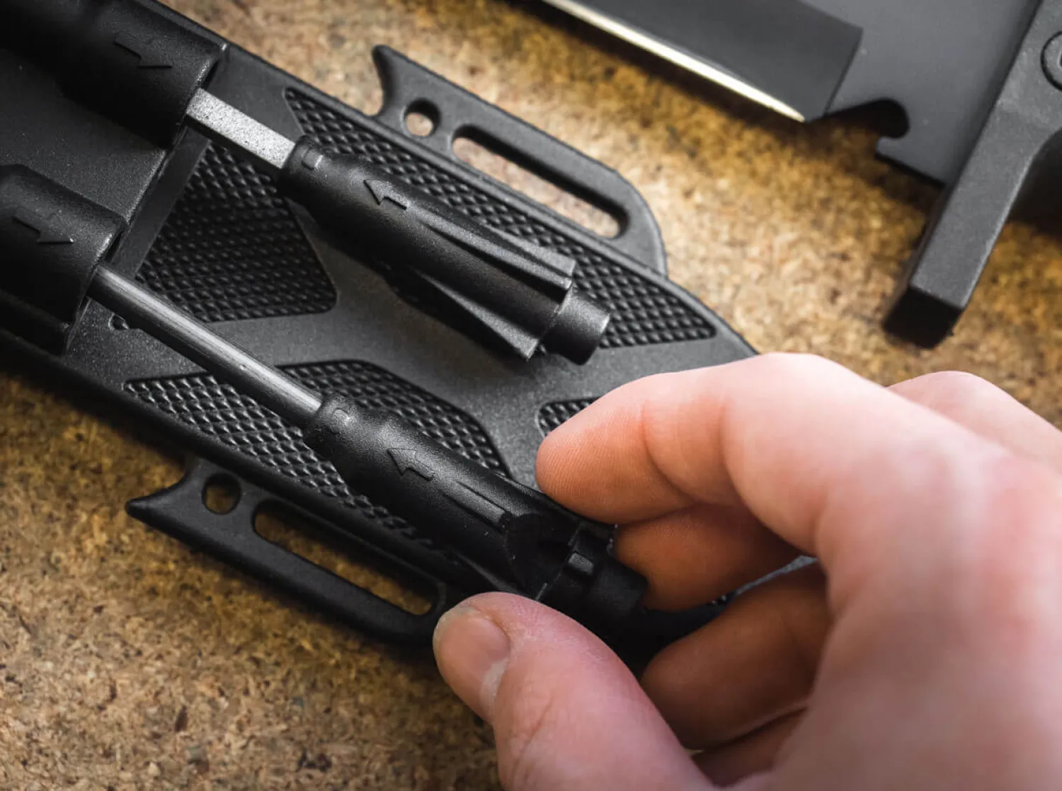 mspec_survival_knife_7.webp Magnum M-Spec Survival Knife