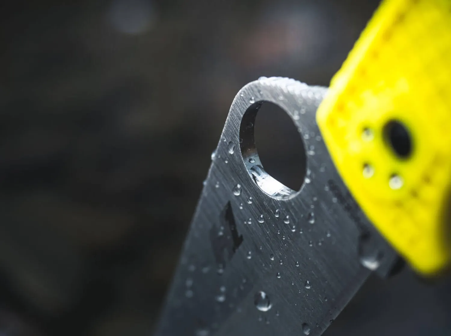pacific_salt__yellow_4-1.webp Spyderco Pacific Salt 2 Yellow